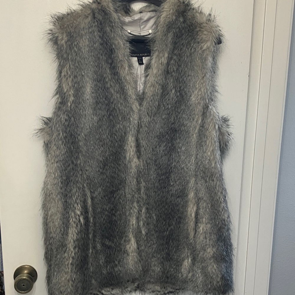 Banana Republic Gray Faux Fur Vest